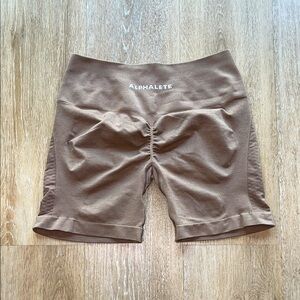 Alphalete Sand Amplify Contour Shorts L
